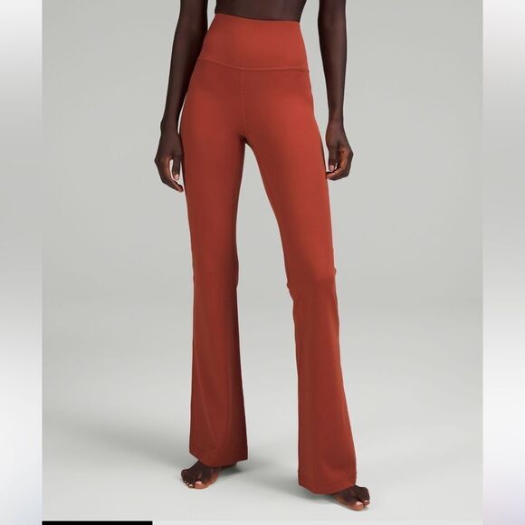 Lululemon Groove Super-High-Rise Flared Pant Nulu cayenne size 6 NWT  brown oran - Picture 5 of 8